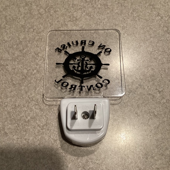 Plug In Illuminating Blue Night Light On Cruise Control * NEW - Picture 6 of 7